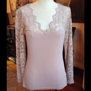 ‼️CLOSET CLOSING‼️NEVER WORN H&M Long Sleeved Laced Top